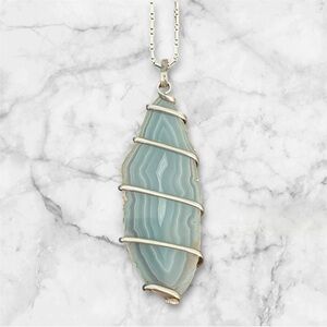 Vintage 925 Silver Taxco Agate Slice Pendant & 925 Figaro Chain